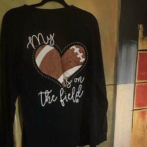 Classic Black Long-Sleeve Cotton Tee, Medium